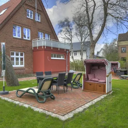 In The Riechey Nyaraló Burg auf Fehmarn